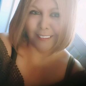 Meet your Posher, Maryhelen